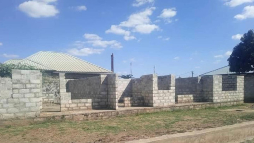 unfinished-2-bedroom-flats-for-sale-in-barlastone-big-0