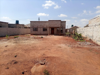 3 Bedroom House For Sale in Chalala