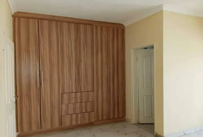 2-bedroom-flat-for-rent-in-chalala-big-5