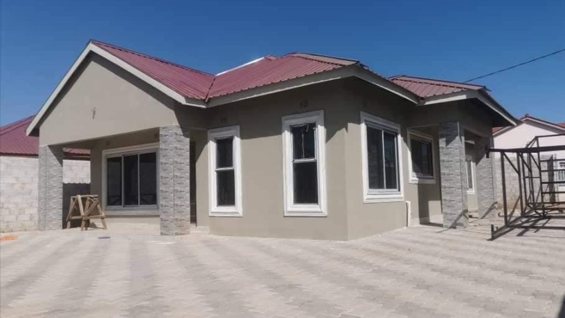 3-bedroom-houses-for-sale-in-chalala-big-0