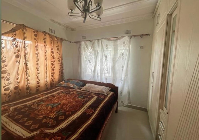 3-bedroom-flat-for-rent-in-emmasdale-big-2