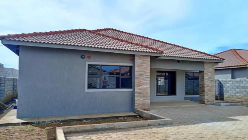 3-bedroom-house-for-sale-in-new-kasama-big-0