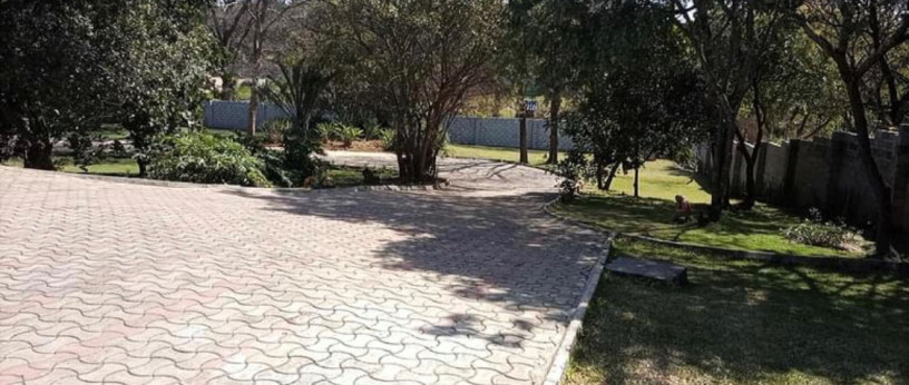 4-bedroom-house-for-sale-in-new-kasama-big-1