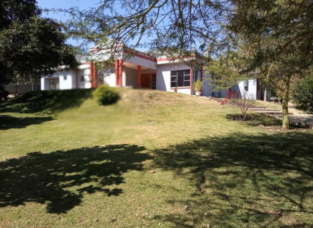 4-bedroom-house-for-sale-in-new-kasama-big-0