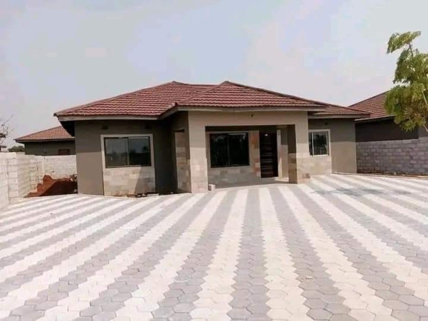 3-bedroom-flat-for-sale-in-new-kasama-big-8