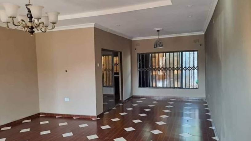 3-bedroom-flat-for-rent-in-new-kasama-big-6