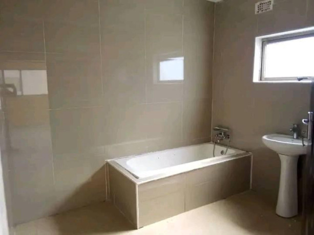 2-bedroom-flat-for-rent-in-makeni-konga-big-4