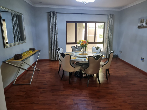 5-bedroom-stand-alone-house-for-rent-in-roma-park-big-6