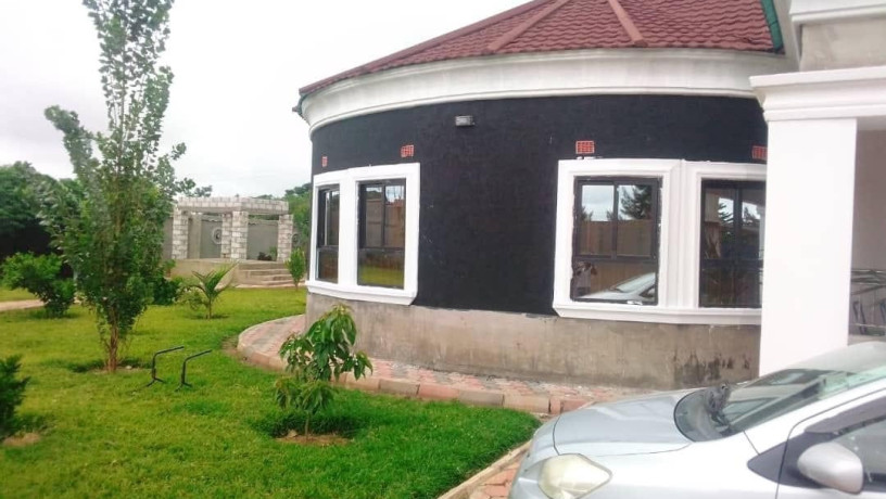 5-bedroom-house-for-sale-in-chalala-big-3