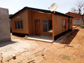 3 Bedroom House For Sale In Chilenje