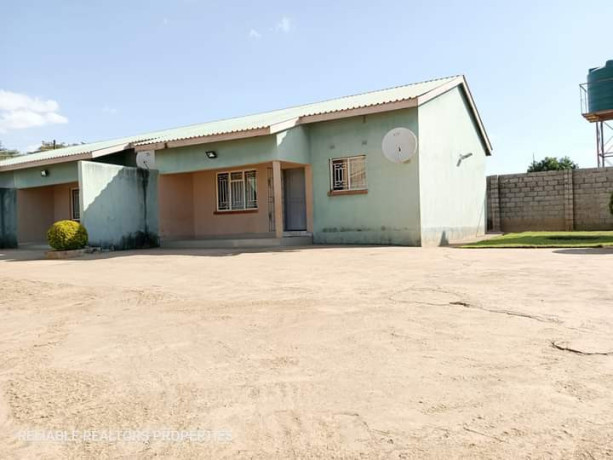 2-bedroom-house-for-sale-in-chalala-big-2