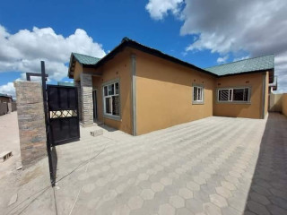 3 Bedroom Houses For Sale In Chalala