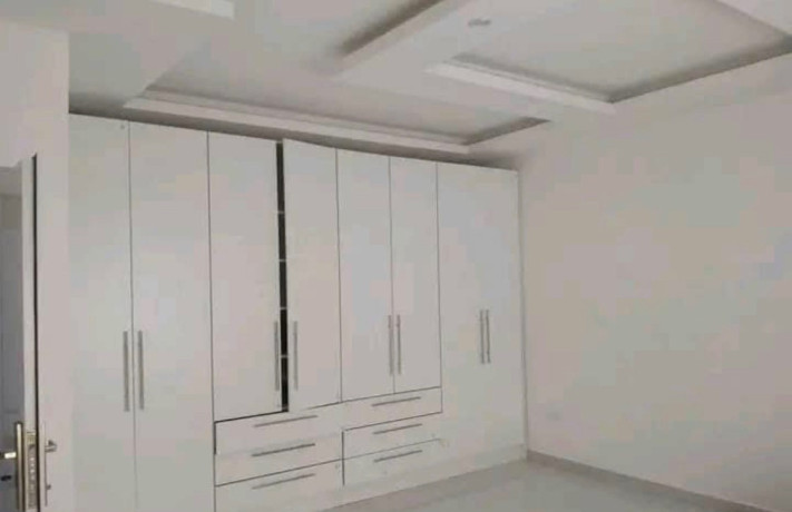 3-bedroom-flat-for-rent-in-chalala-big-8