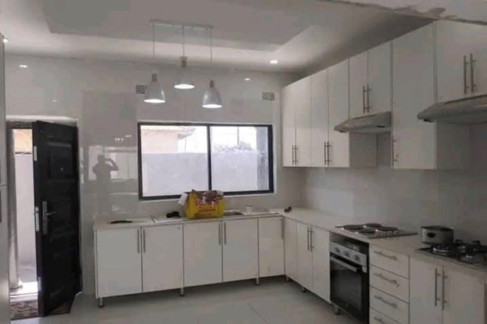 3-bedroom-flat-for-rent-in-chalala-big-1