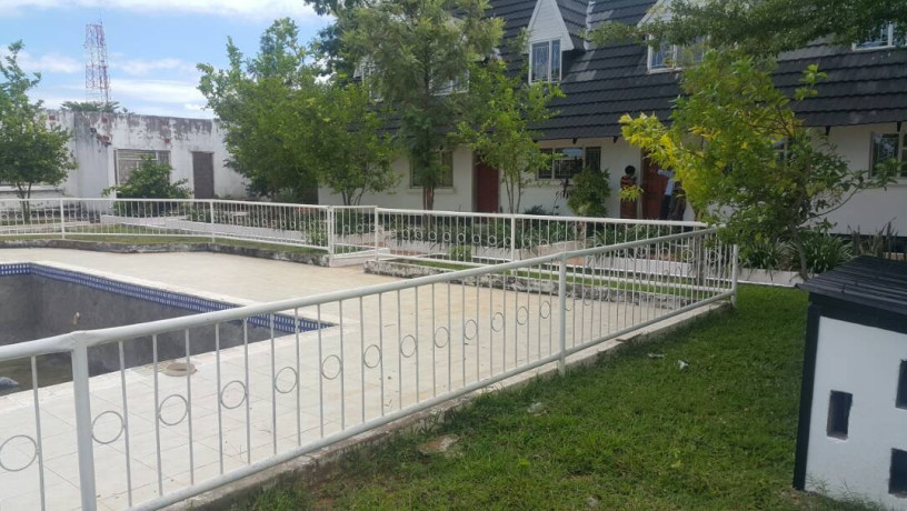 4-bedroom-house-for-rent-in-airport-livingstone-big-8