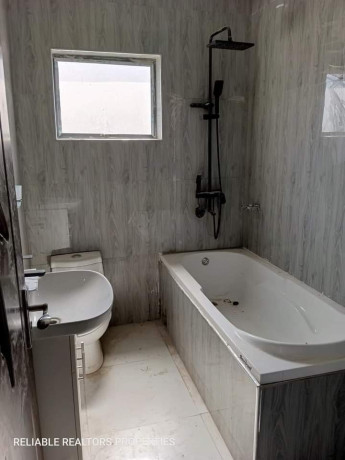 3-bedroom-flat-for-rent-in-chalala-big-6