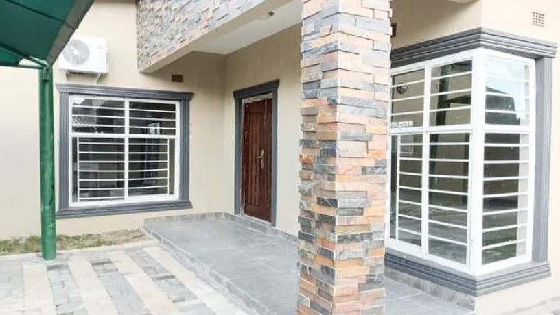 newly-built-3-bedroom-house-for-sale-in-chalala-big-8