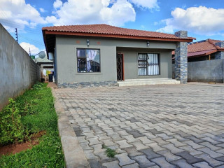 3 Bedroom House For Sale In Chalala