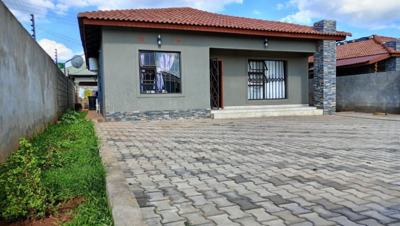 3-bedroom-house-for-sale-in-chalala-big-2