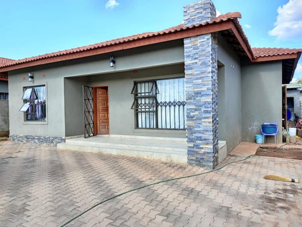 3-bedroom-house-for-sale-in-chalala-big-1