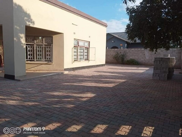 3-bedroom-flat-for-rent-in-meanwood-mtumbi-big-5
