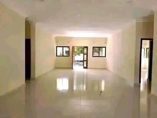 3 Bedroom House For Rent in Chalala