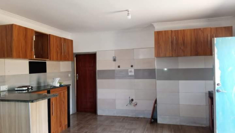 3-bedroom-flat-for-rent-in-chalala-big-5