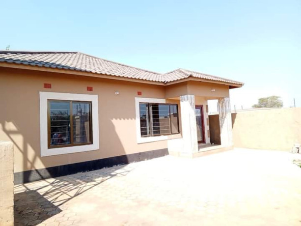 3-bedroom-house-for-rent-in-chalala-big-7