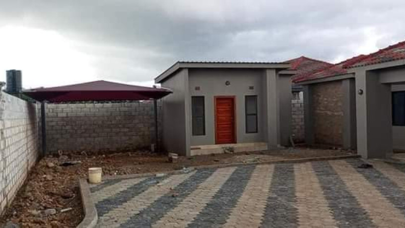 4-bedroom-house-for-sale-in-new-kasama-big-8