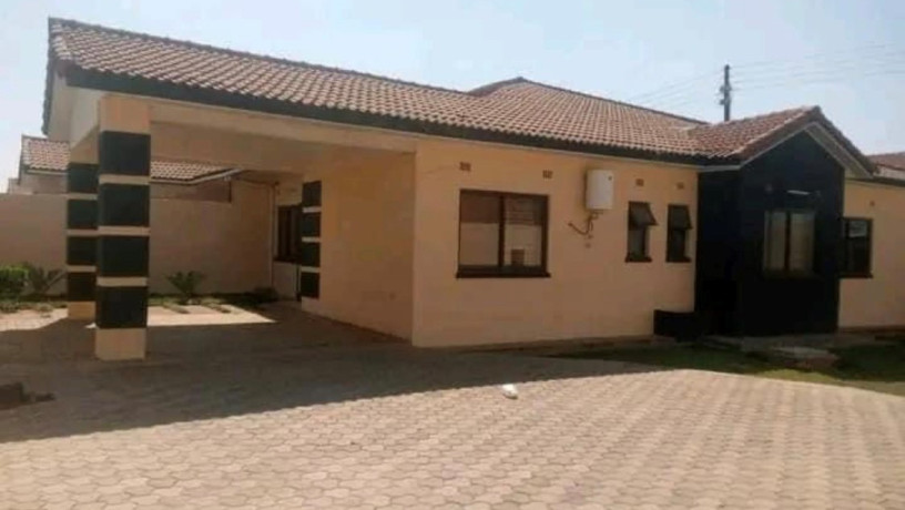 3-bedroom-house-for-rent-in-north-gate-big-0