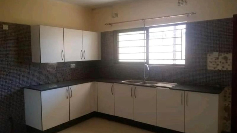 3-bedroom-house-for-rent-in-north-gate-big-4