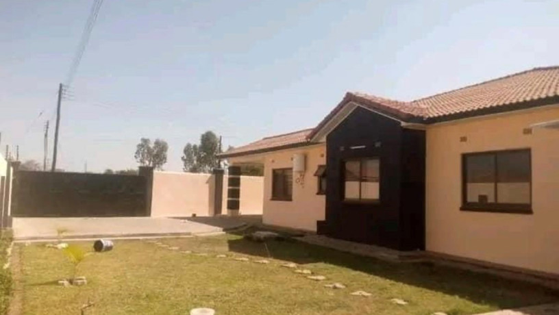 3-bedroom-house-for-rent-in-north-gate-big-1