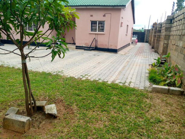 modern-3-bedroom-house-for-rent-in-sos-big-2