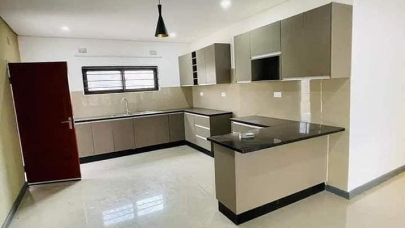 3-bedroom-flat-for-rent-in-ibex-hill-big-5