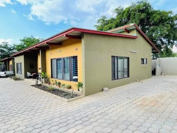 3-bedroom-flat-for-rent-in-ibex-hill-big-1