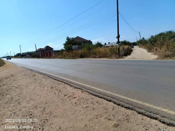 plot-for-sale-in-chalala-big-1