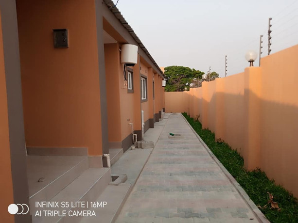 2-bedroom-flat-for-rent-in-silverest-big-9