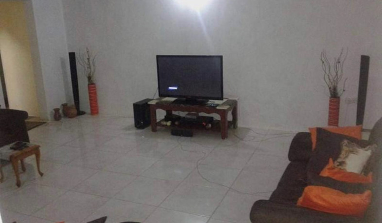 4-bedroom-house-for-sale-in-meanwood-big-1