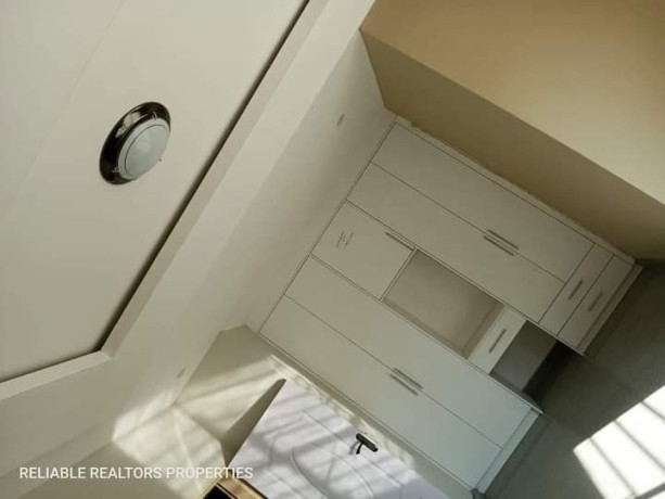 3-bedroom-flat-for-rent-in-chalala-big-3
