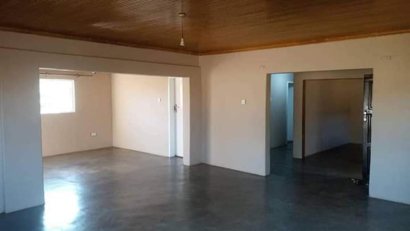 5-bedroom-flat-for-sale-in-chalala-big-9