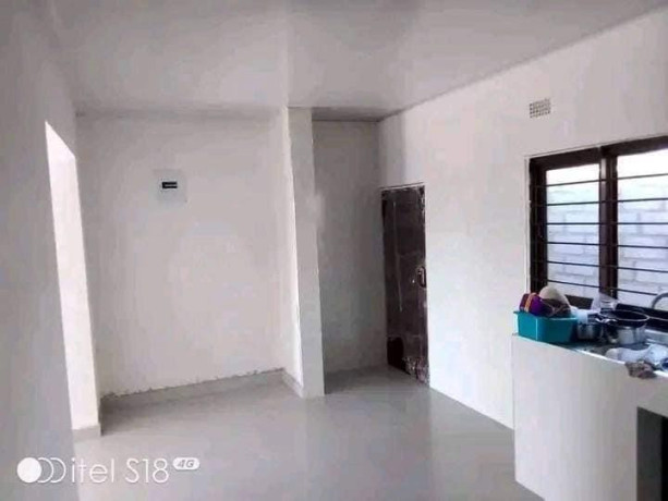 2-bedroom-house-for-sale-in-chalala-big-3