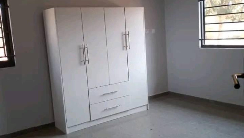 2-bedroom-flat-for-rent-in-chalala-big-4