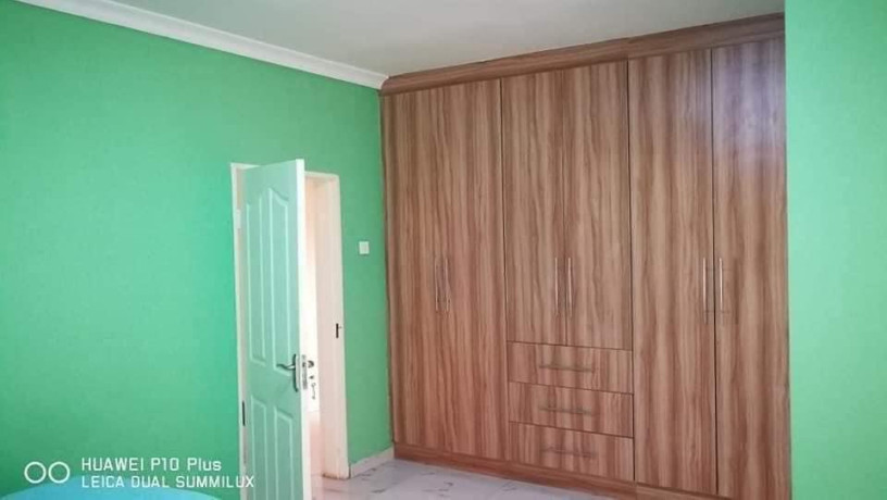 2-bedroom-flat-for-rent-in-chalala-big-3