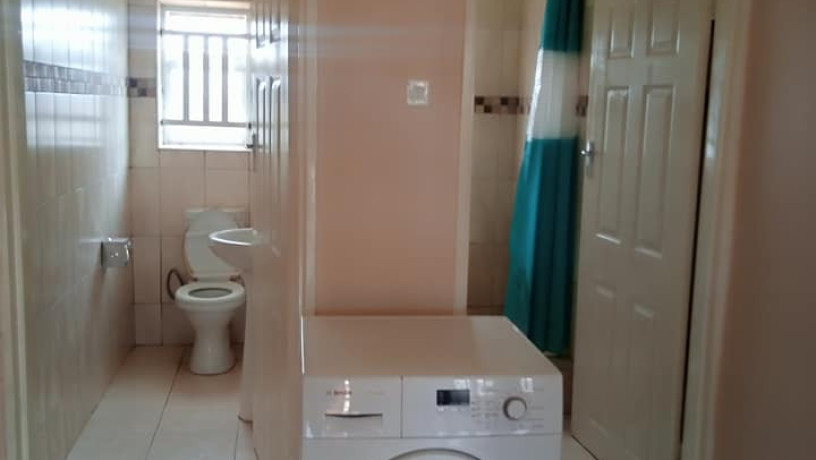 2-bedroom-flat-for-rent-in-chalala-big-4