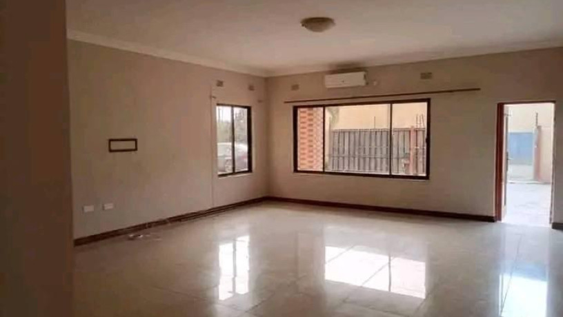 2-bedroom-flat-for-rent-in-ibex-hill-big-5