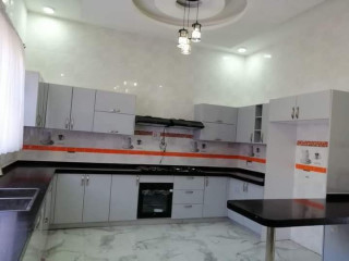 5 Bedroom Flat For Sale in Chalala