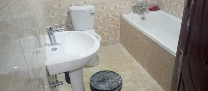2-bedroom-flat-for-rent-in-chalala-big-7