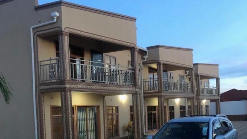 neat-and-spacious-3-bedroom-flat-for-rent-in-chalala-big-1