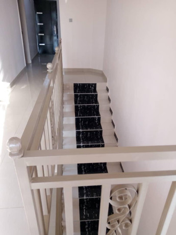 neat-and-spacious-3-bedroom-flat-for-rent-in-chalala-big-0