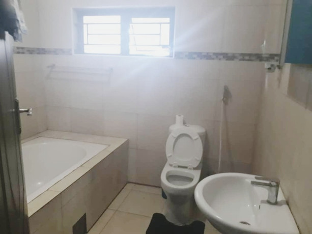 6-bedroom-house-for-sale-in-kalundu-big-6